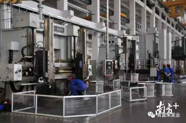 65年来，kaiyun·开云官方站登录入口-KaiYun开云(中国)一直专注于泵领域的研究和应用，图为kaiyun·开云官方站登录入口-KaiYun开云(中国)车间